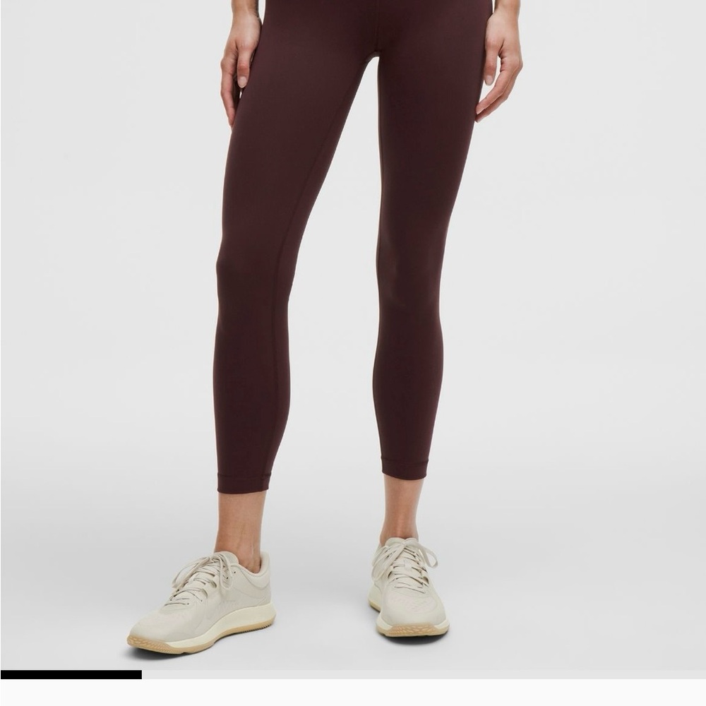 Lululemon Wonder Train High-Rise tight 25”
